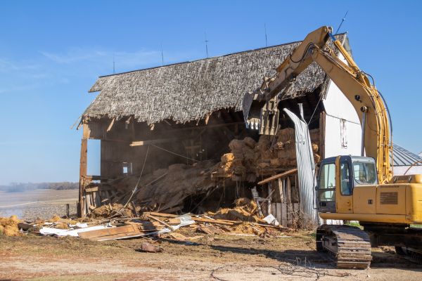 Barn Demolition in Red Oak