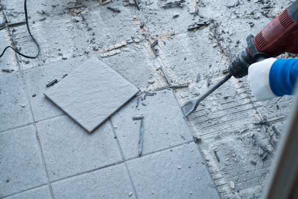 Flooring Removal Service in Red Oak