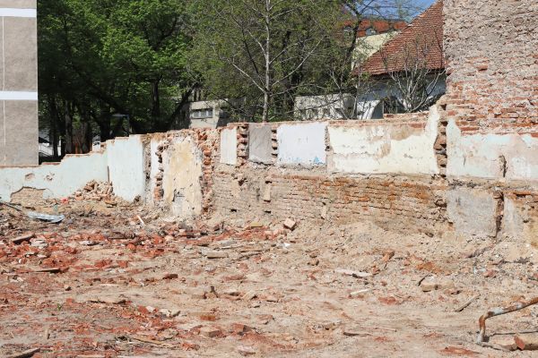 Brick Wall Demolition in Red Oak